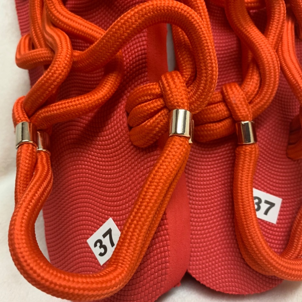 Crossover Rope Flat Sandals - Picture 3 of 3